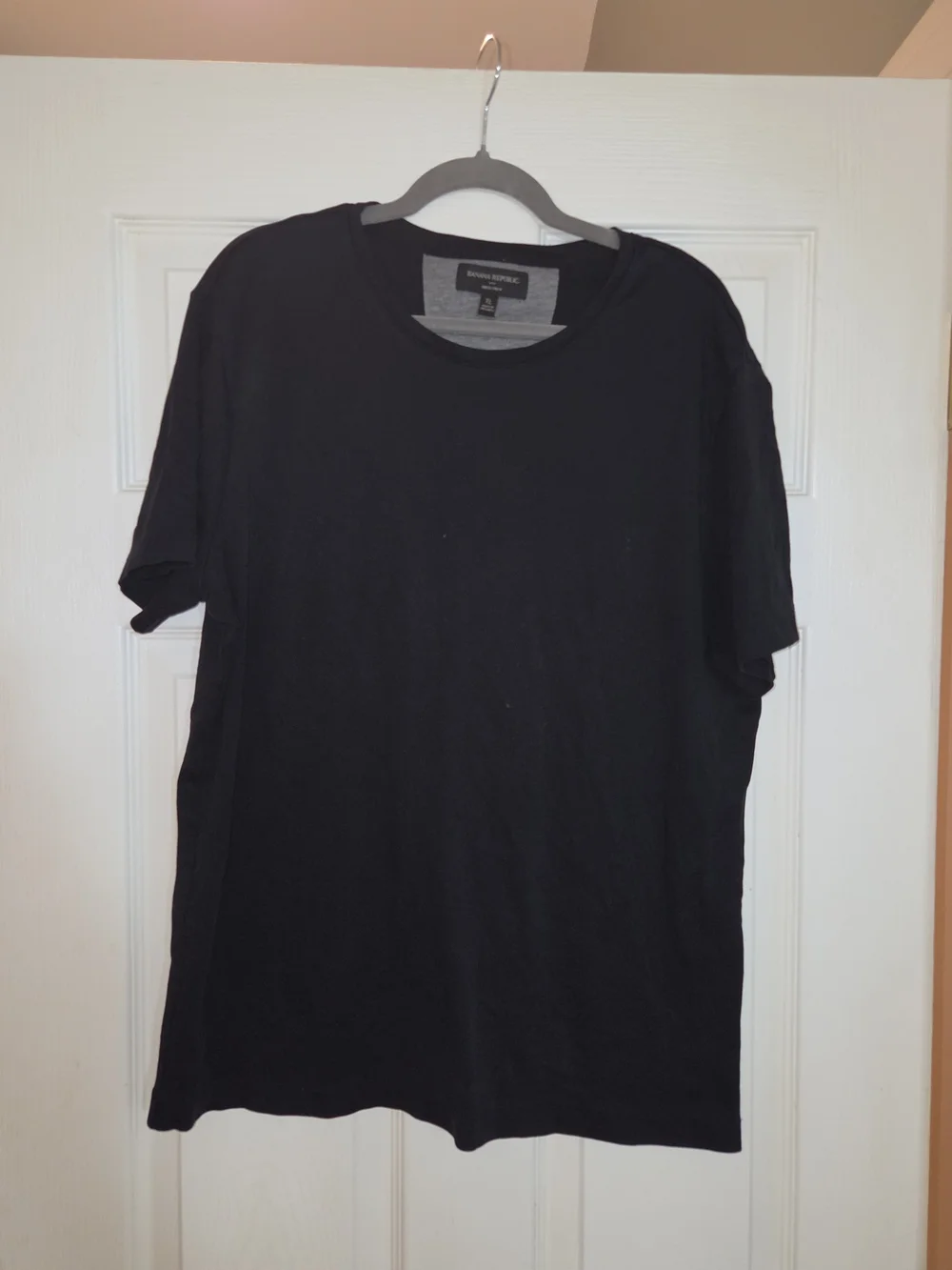 Banana Republic Black Crew Neck Short Sleeve Tee